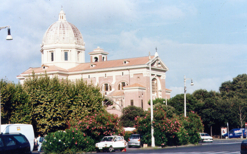 Santa Maria Regina Pacis a Ostia